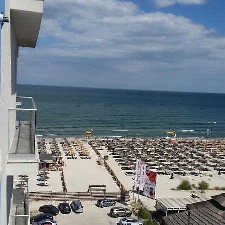 Bluemarina Apartamente Mamaia Exterior photo