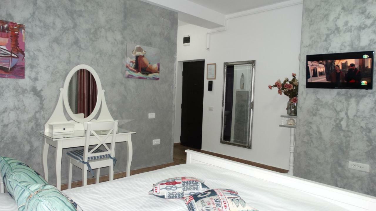 Bluemarina * Mamaia